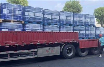 Aké sú účinky metylsilikátu na mechanické vlastnosti gumy?